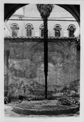 Gigli, Attilio, Bologna, Pal. Banzi, cortile giardino con veduta prospettica, gelatina/ pellicola, CC BY-NC-ND