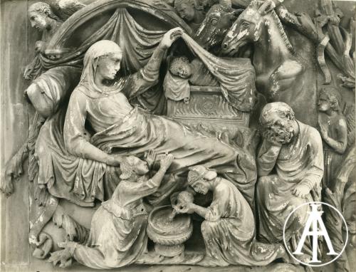 Premiata Fotografia Luigi Raffaelli-Armoni, Orvieto, Cattedrale, quarto pilastro di facciata: Sacra Famiglia, gelatina ai sali d'argento, CC BY-SA