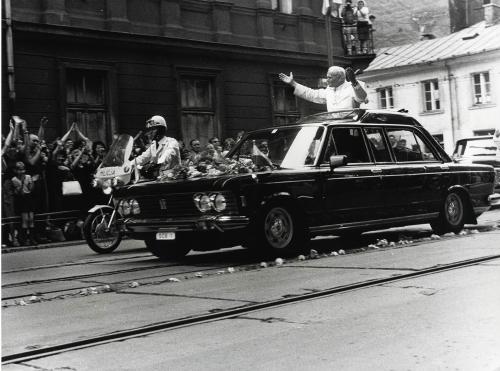 Leidi, Carlo, Primo viaggio in Polonia di Giovanni Paolo II dopo la sua elezione, Stampa alla gelatina ai sali d'argento, CC BY-NC-ND