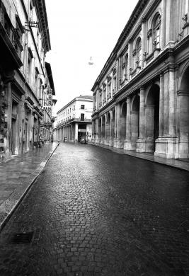 Stockel, Giorgio, L'Aquila – Corso Principe Umberto, gelatina ai sali d'argento/ pellicola (negativo), CC BY-SA
