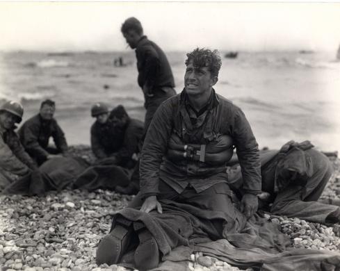 Rosenblum, Walter, D Day rescue, Omaha Beach, stampa ai sali d'argento, CC BY-SA