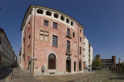 Gonella, Paolo © MuseoTorino, Casa del Pingone, Torino, digitale, CC BY-SA