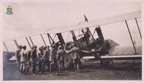 Un Caproni in avaria, Gelatina ai sali d'argento, CC BY-SA