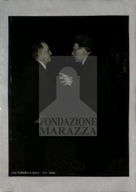 Farabola, Milano, "Achille Marazza con Mario Soldati a Villa Marazza, Borgomanero", 08/11/1959, Fotografia a stampa, b/n, CC BY-NC-ND