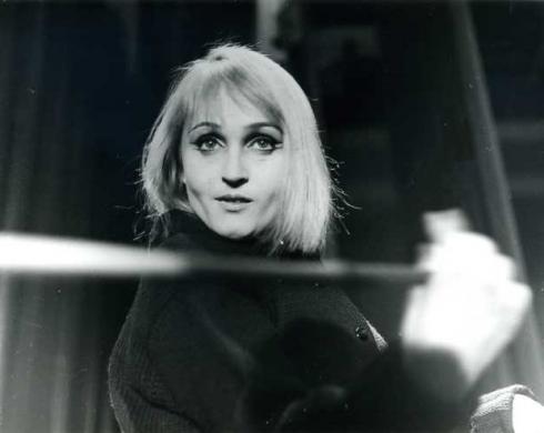 Perucca, Centro Culturale Olivetti. L'attrice Laura Betti al teatro civico G. Giacosa di Ivrea, CC BY-SA