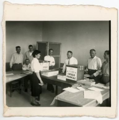 Domenico Nardini, Elezioni amministrative, 10/06/1951, gelatina bromuro d'argento/carta, CC BY-SA