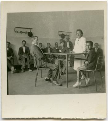 Domenico Nardini, Sala d'aspetto, 1940 circa, gelatina bromuro d'argento/carta, CC BY-SA