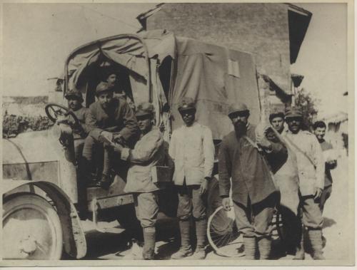 IV Armata. Distribuzione posta da S. Canziano al fronte, 1916, CC BY-SA