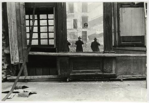 Ristrutturazione dello stabile di piazza San Carlo: Caffè San Carlo, post 1943, stampa su carta alla gelatina ai sali d'argento, CC BY-NC-ND