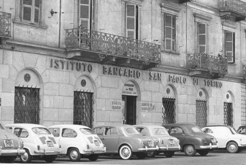 Agenzia di città n. 15. Torino. Facciata esterna., 1959 circa, CC BY-NC-ND