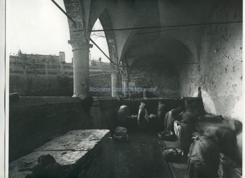Carlo Balelli, Cingoli (Mc). Fonti di Sant'Esuperanzio, 04/1928, CC BY-SA