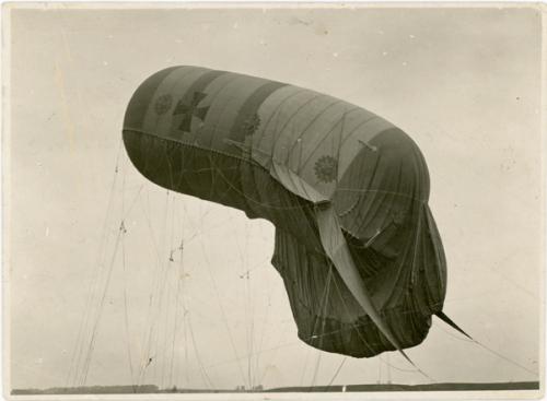 Ballon Kompanie 15, 1917 circa, Gelatina ai sali d'argento, CC BY-NC-SA