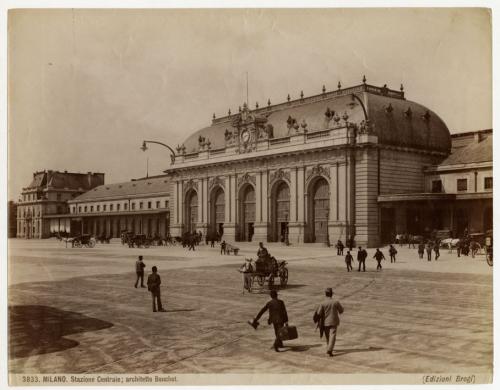 Stabilimento Brogi, Stazione Centrale e piazzale antistante (ora piazza della Repubblica), ultimo quarto XIX secolo, albumina/carta, inv. FM C 269/1, CC BY-SA