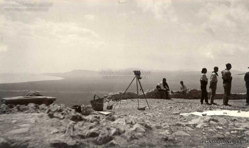 Sella, Gaudenzio, Prima dell'eclissi di sole a San Benito al Cocebre, 30/08/1905, Stampa alla gelatina, CC BY-SA