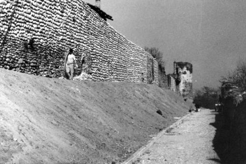 Giulio Toselli, Candelo, lavori di ristrutturazione e restauro al Ricetto., CC BY-SA