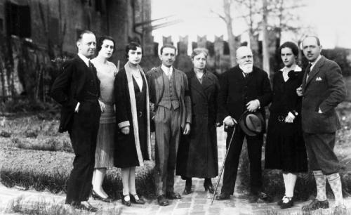 Bologna, castello di San Martino, Francesco e Lina Cavazza con i figli e le rispettive mogli, 1910 (?), CC BY-SA