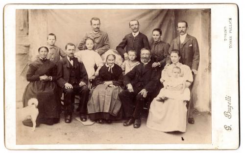 Giulio Bugelli, Ritratto di famiglia, 1890, CC BY-SA