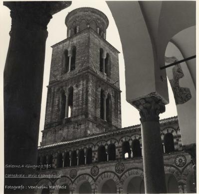 Venturini, Raffaele, Salerno, Cattedrale: atrio e campanile, 04/06/1985, CC BY-SA