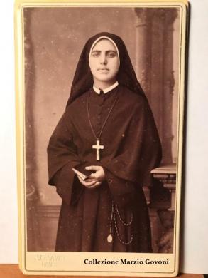 Suor Elvira Perotti / (illegg.), 1916, CC BY-SA