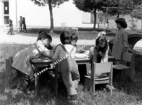 Cesena, scuola dell'infanzia Ida Sangiorgi, 1980, CC BY-NC-ND