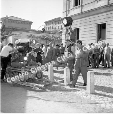 Divo Cavicchioli, “Il ferroviere” di Pietro Germi: al centro Pietro Germi, 1956, CC BY-NC-ND