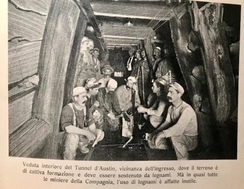 Le miniere d’argento della Austin Manhattan Consolidated Mining Company a Austin, Stato di Nevada”. Album del 1909 che pubblicizza investimenti in azioni della miniera, ante 1909, CC BY-SA