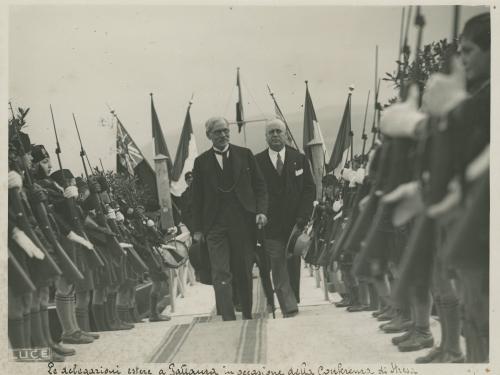 Istituto Luce, Le delegazioni estere a Pallanza in occasione della Conferenza di Stresa, 1936, CC BY-NC-ND