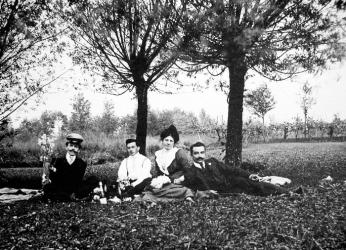 Archivio fotografico della Fondazione Famiglia Piacenza