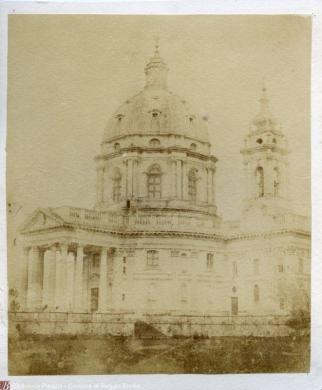 Giuseppe Tomaso Brizio, Veduta della Basilica di Superga : Torino, 1848 circa, carta salata ; 164x138 mm, CC BY-NC-ND