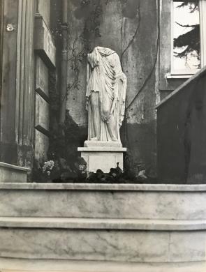 Statua dell'Impreatrice, Roma, Istituto di Norvegia in Roma 1973, CC BY-SA