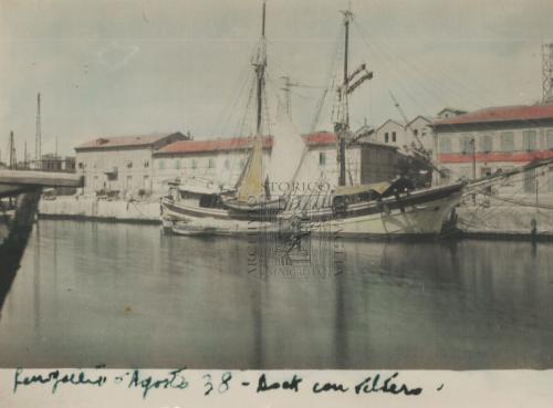 Dock, Senigallia, 08/1938, CC BY-SA