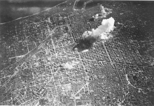 Ricognizione fotografica bombardamento Barcellona, 17/03/1938, Positivo su carta., CC BY-SA
