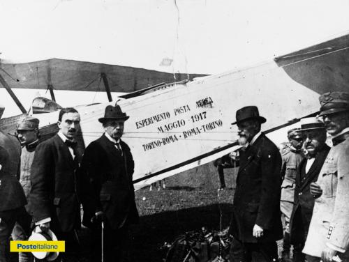 Maggio 1917. Primo esperimento ufficiale di posta aerea sulla tratta Torino-Roma-Torino, CC BY-NC-ND