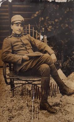 Tortini V., Soncino (CR), Ugo Migliorini in divisa da tenente del Genio, 1917, CC BY-ND