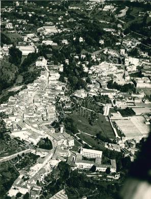 Veduta aerea di Biella Piazzo, CC BY-NC-ND