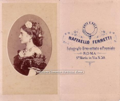Raffaello Ferretti, Ritratto di Maria Luisa Publicola Santacroce, 1869 circa, Positivo all'albumina, CC BY-SA