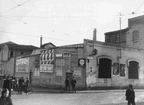 Autore non identificato, Centro storico di Monza, 1935 circa, gelatina bromuro d'argento/carta, CC BY-NC-ND