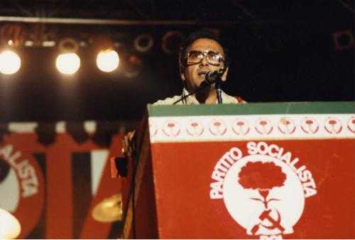 Comizio di Gianvito Mastroleo per l'apertura della campagna elettorale per le prime elezioni del Parlamento europeo. (Fondo Mastroleo), 05/1979, CC BY-SA