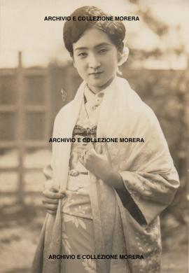 Geisha, fine 800 inizio 900 secolo circa, CC BY-NC-ND