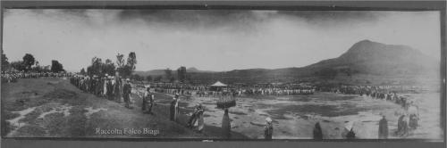 Ernesto Gallo (?), Processione religiosa (Axum?), gelatina ai sali d'argento, CC BY-SA