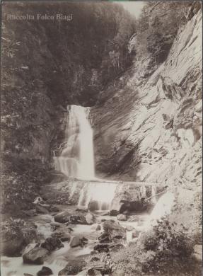 Vittorio Sella, Cascata di Val d’Otro, ante 1900, albumina, CC BY-SA