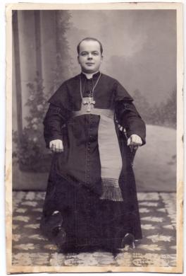 sconosciuto, l'arcivescovo di Zara , mons. Pietro Doimo Munzani ( 4 dic 1890 - 28 gen 1951), 1933, sconociuta, CC BY-SA