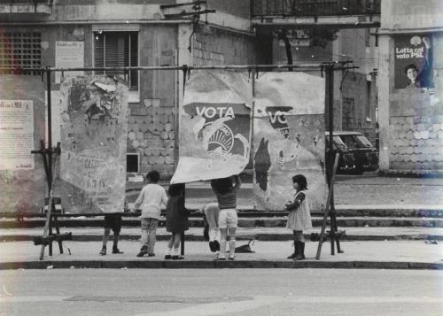 Antonio Grassi, Periferia napoletana, 1970 circa, positivo, gelatina ai sali d'argento, CC BY-SA