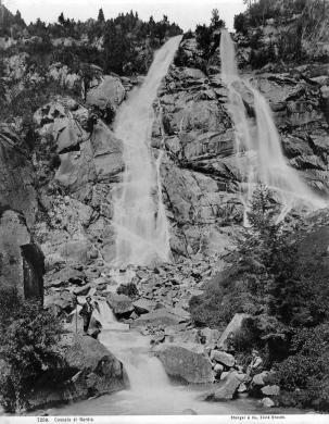 Stengel & co. - editore, Cascata di Nardis in val di Genova, 1897 circa, collotipia/ carta, CC BY-NC-ND