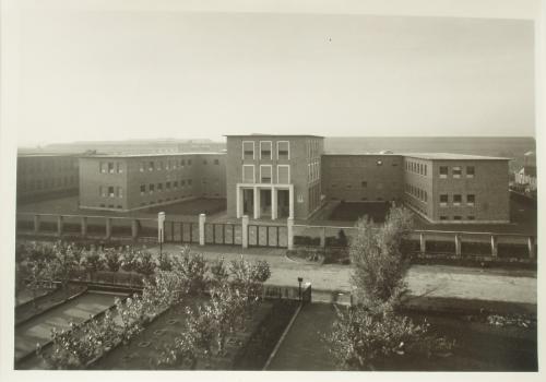 Palazzina direzionale, 1940 circa, CC BY-NC-ND