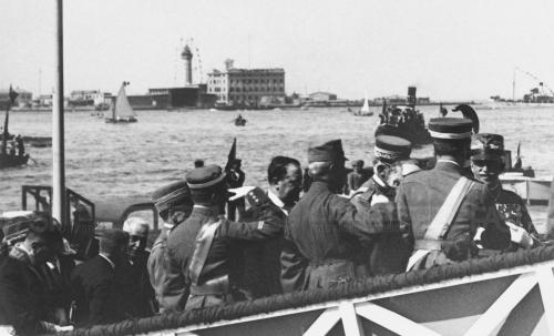 Autore non identificato, Trieste, la visita del Re, 1922 - Fondo A. Favaro, gelatina ai sali d'argento/ carta, CC BY-SA
