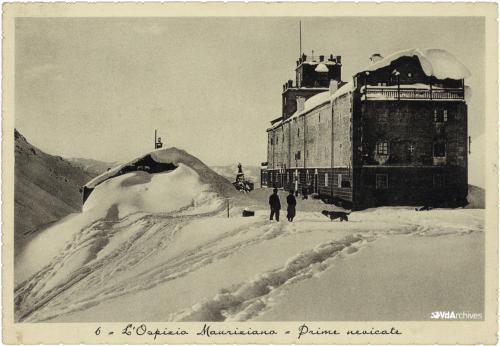 Autore non identificato, Ospizio mauriziano al colle del Piccolo San Bernardo, 1935 circa, Cartolina postale, CC BY-NC-SA