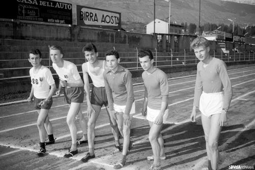 Ottavio Pane, Campionato regionale studentesco di atletica allo stadio "Mario Puchoz" di Aosta, 1959, Negativo gelatina-bromuro su pellicola, CC BY-NC-SA
