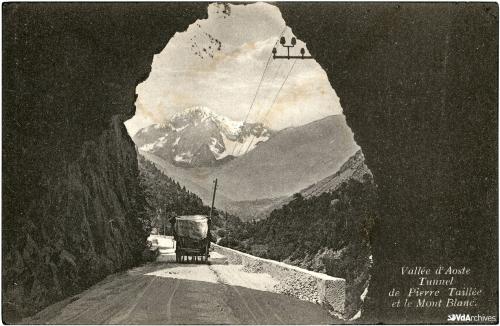 Autore non identificato, Galleria di Pierre-Taillée ad Avise, 1905 circa, Cartolina postale, CC BY-NC-SA