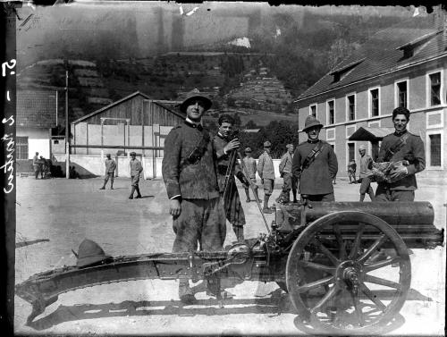 Sconosciuto, 1925, Lastra fotografica negativa al bromuro d'argento, CC BY-SA